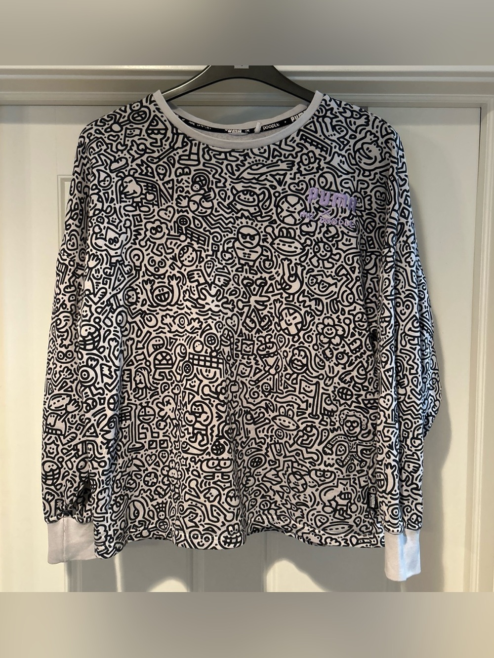 Doodle Print Long-Sleeve Sweatshirt - White/Black